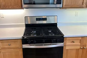 1808 N Rancho Encantado Ct, Modesto, CA 95358 - Photo 8