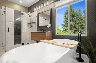 6905 Arianna Ct, Elk Grove, CA 95757 - Photo 48