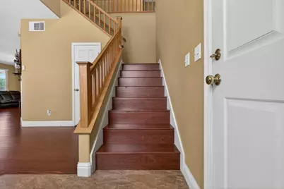 8850 Black Marlin Court, Sacramento, CA 95828 - Photo 32