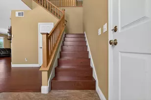 8850 Black Marlin Ct, Sacramento, CA 95828 - Photo 32