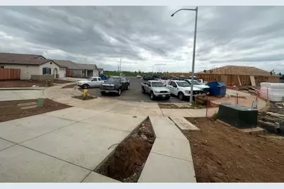 6042 Lassie Court, Riverbank, CA 95367 - Photo 2