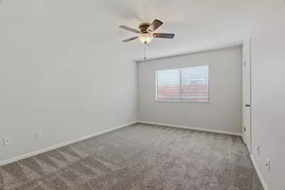 1175 Rose Tree Way, Sacramento, CA 95831 - Photo 24