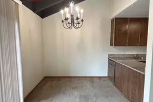 2200 Woodside Ln, Sacramento, CA 95825 - Photo 2