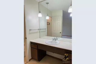 2200 Woodside Ln #5, Sacramento, CA 95825 - Photo 8