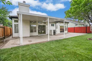 230 Thomas Dehaven Ln, Tracy, CA 95376 - Photo 26