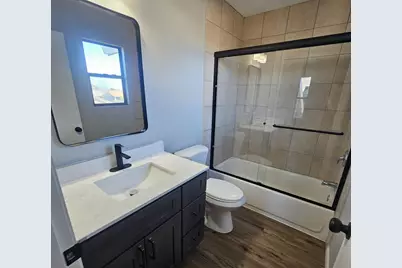 390 Elgin Avenue, Lodi, CA 95240 - Photo 34