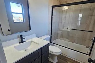 390 Elgin Ave, Lodi, CA 95240 - Photo 34