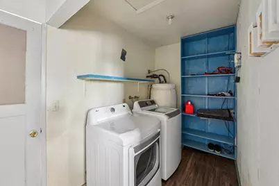 8751 Torrey Way, Elk Grove, CA 95624 - Photo 14