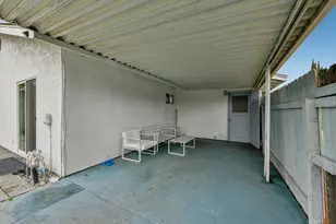 8751 Torrey Way, Elk Grove, CA 95624 - Photo 26