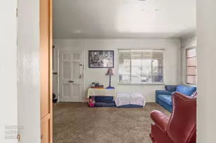 3516 P St, Sacramento, CA 95816 - Photo 10