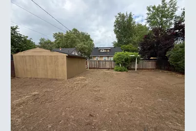 670 Mitchell Avenue, Turlock, CA 95380 - Photo 24