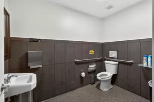 Folsom Blvd, Sacramento, CA 95827 - Photo 16