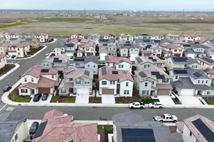 1072 Blue Range Wy, Roseville, CA 95747 - Photo 40