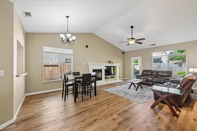 2013 Butterfield Lane, Lincoln, CA 95648 - Photo 2