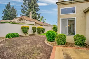 1104 Copper Cottage Ln, Modesto, CA 95355 - Photo 30