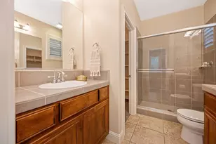 9841 Shanelyn Way, Elk Grove, CA 95757 - Photo 28