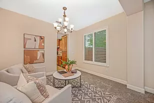 9841 Shanelyn Way, Elk Grove, CA 95757 - Photo 10