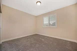 9841 Shanelyn Way, Elk Grove, CA 95757 - Photo 42