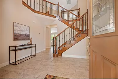 9841 Shanelyn Way, Elk Grove, CA 95757 - Photo 6