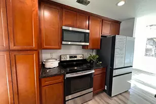 911 Toro Ln, Lathrop, CA 95330 - Photo 6