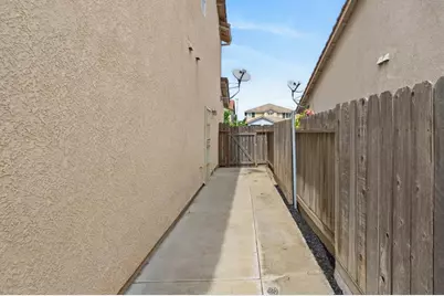 10052 Wexted Way, Elk Grove, CA 95757 - Photo 54