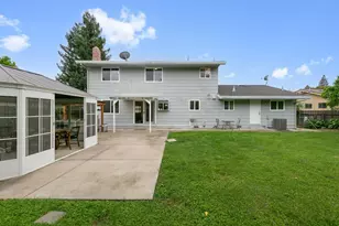 58 Los Gatos Cir, Sacramento, CA 95831 - Photo 46