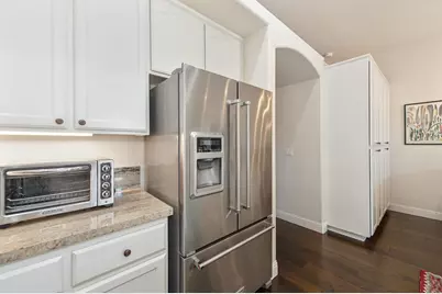 2416 Konvalin Oaks Lane, Carmichael, CA 95608 - Photo 18