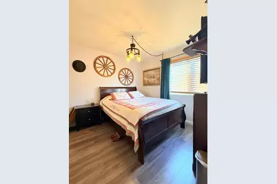 4929 Miramare, Stockton, CA 95206 - Photo 10