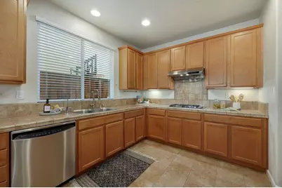 946 Campfire Circle, Rocklin, CA 95765 - Photo 6