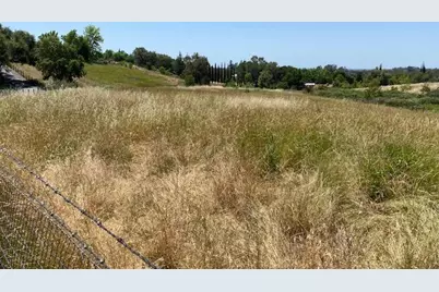 6401 Brodie Drive, Newcastle, CA 95658 - Photo 2