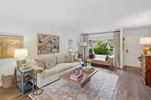 2304 American River Dr, Sacramento, CA 95825 - Photo 2