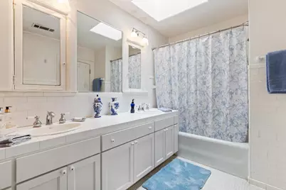 10464 E Herndon Avenue, Clovis, CA 93619 - Photo 20