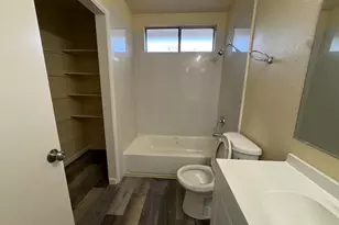 8517 Portola Ct, Stockton, CA 95209 - Photo 8