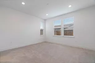 8333 Kyler Rd, Elk Grove, CA 95757 - Photo 18