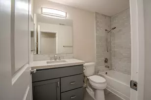 8329 New Hills Ct, Sacramento, CA 95828 - Photo 14