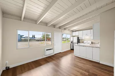 2605 Albatross Way, Sacramento, CA 95815 - Photo 18