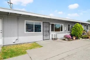 2605 Albatross Wy, Sacramento, CA 95815 - Photo 8