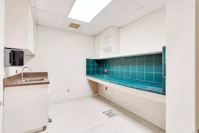 222 I Street #B, Los Banos, CA 93635 - Photo 46