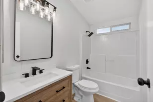 402 Colin Kelly Dr, Roseville, CA 95747 - Photo 24