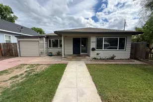 1212 Kern St, Newman, CA 95360 - Photo 1