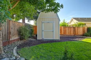 5001 Brabant Way, Elk Grove, CA 95757 - Photo 44