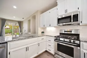 5001 Brabant Way, Elk Grove, CA 95757 - Photo 18