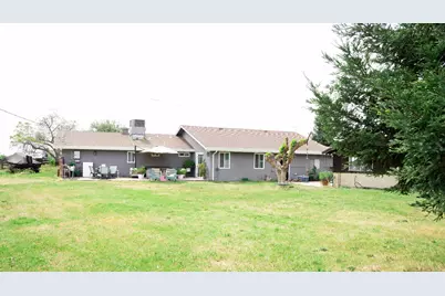 9842 Jackson Road, Oakdale, CA 95361 - Photo 4