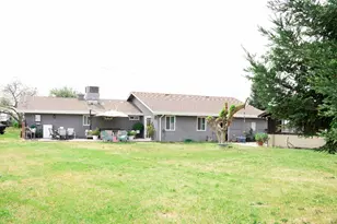 9842 Jackson Rd, Oakdale, CA 95361 - Photo 4