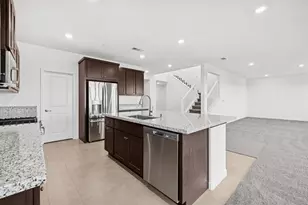 4033 Salamander, Roseville, CA 95747 - Photo 6