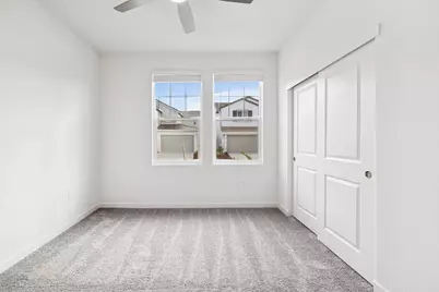 4033 Salamander, Roseville, CA 95747 - Photo 12