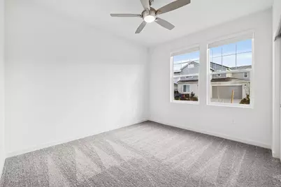 4033 Salamander, Roseville, CA 95747 - Photo 32
