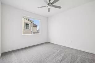 4033 Salamander, Roseville, CA 95747 - Photo 36