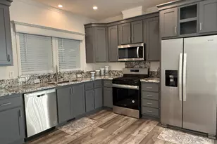 Decloration Circle, Citrus Heights, CA 95621 - Photo 2