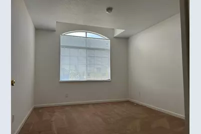 1981 W Kavanagh Avenue, Tracy, CA 95376 - Photo 8